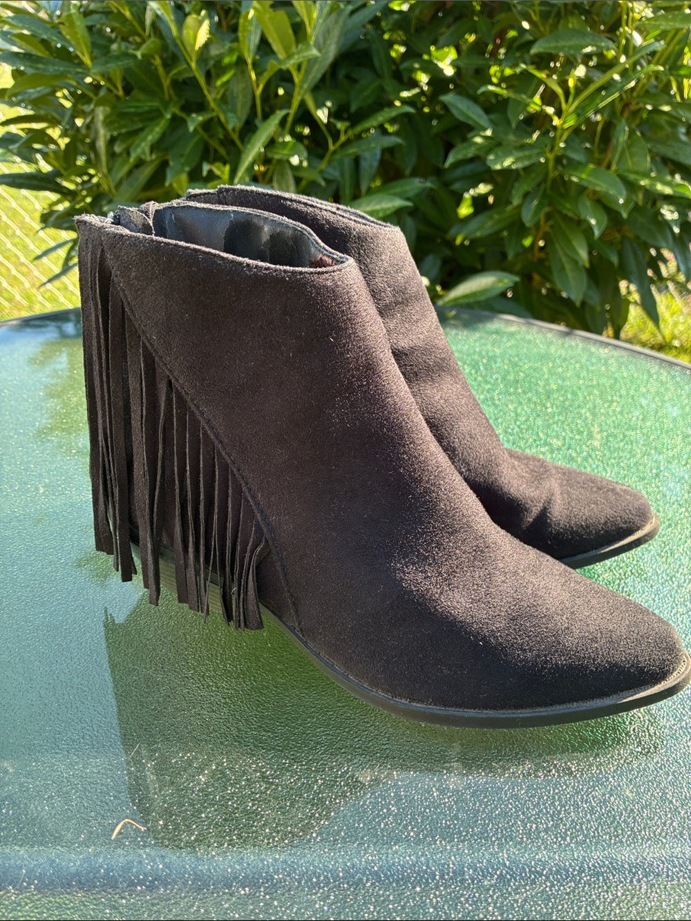Soda Black Faux Suede Fringe Ankle Booties in very good condition, 8